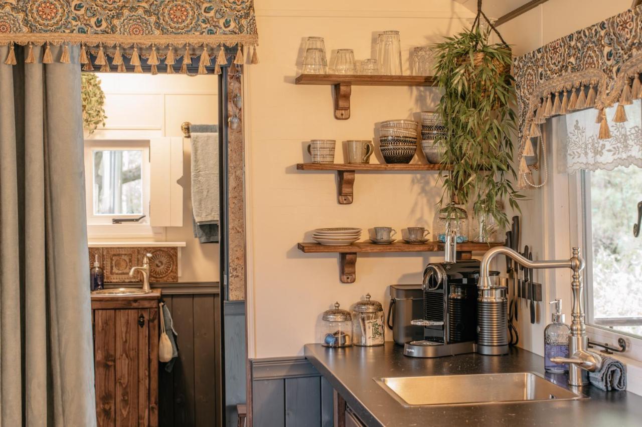 Pipowagen De Zwerveling Aan Zee Vila Oostkapelle Exterior foto